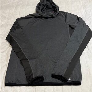 Reebok Men's Dark Gray and Black Hooded Jacket: EXCELLENT CONDITION
